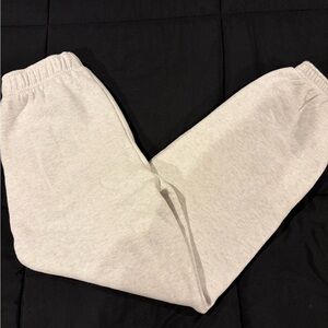 Aritzia Light Grey Sweatfleece Sweatpants